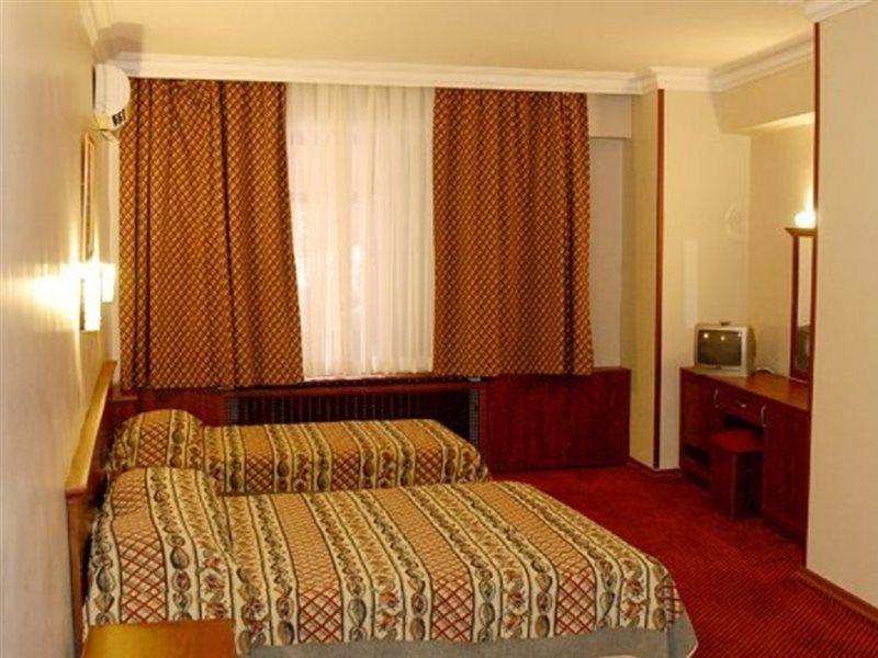 Hotel Monopol Istanbul Exterior photo